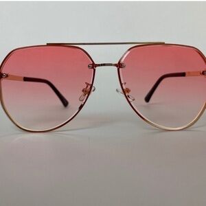 Stylish Pink Aviator Sunglasses